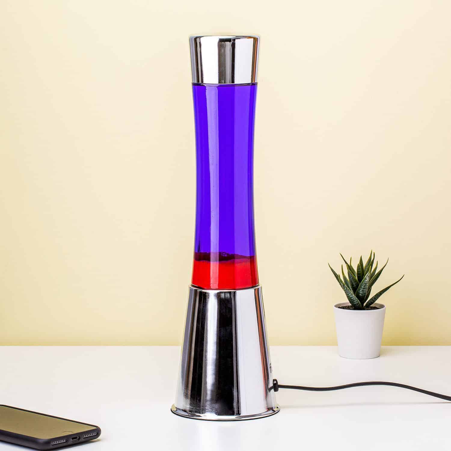 Lavalamp zilver met paarse vloeistof en rode lava