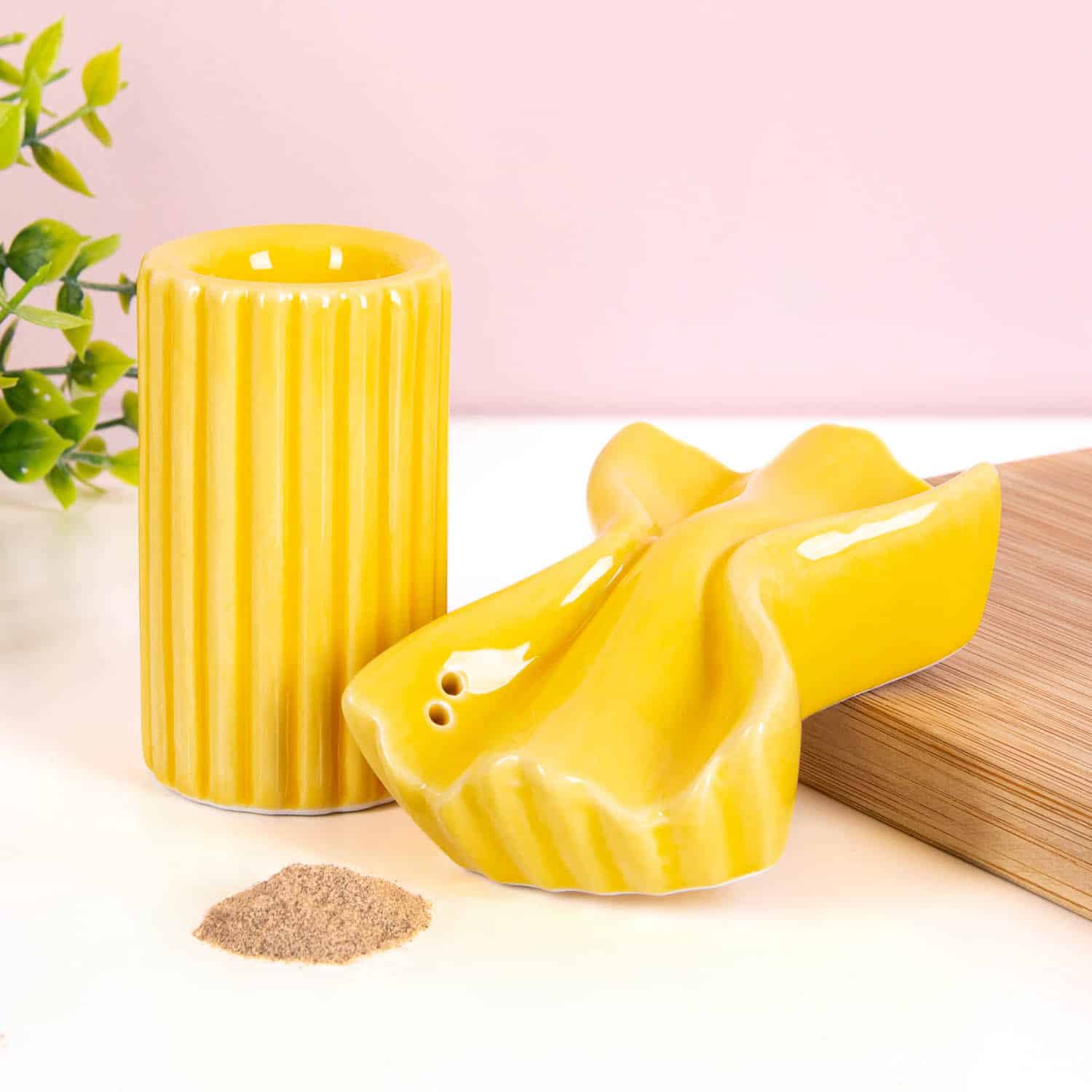 Farfalle en macaroni peper- en zoutstel