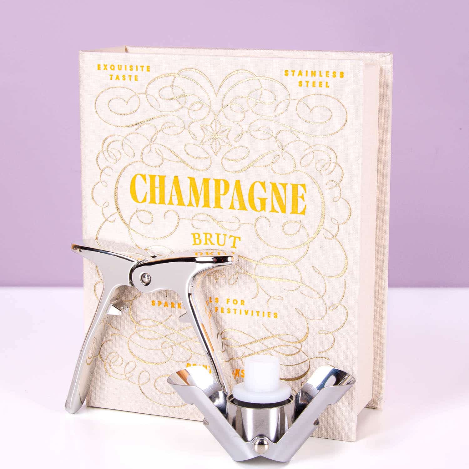 Essentials boek met champagne tools