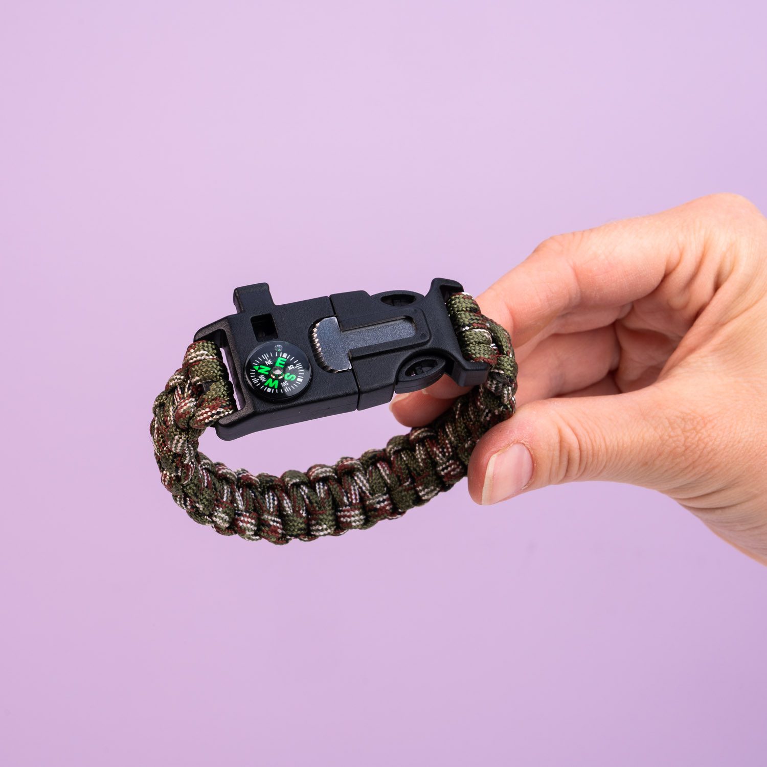 784562-Paracord 5 In 1 Survival Armband-2