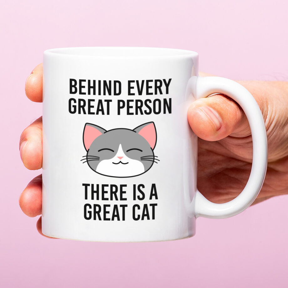Mok met Tekst ‘’Behind every great person’’ | Materiaal: Keramiek | 33 cl | Mok met Tekst | Koffie Mok | Grappige Cadeau |  Vaatwasser bestendig | Humor | Mok met grappige tekst